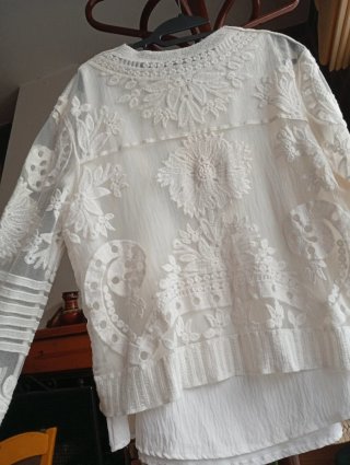 Conjunto chaqueta encaje y blusa nuevo