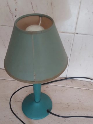Lámpara de mesa retro