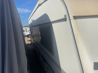 CARAVANA WILK DE LUXE DE DOBLE EJE DE 1999 – 7.8