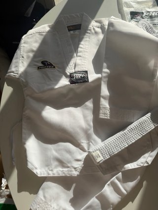 Dobok Taekwondo Protec para niño/a 120 cm.