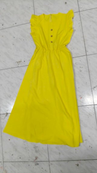 Vestido amarillo NUEVO
