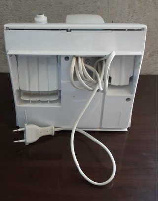 Irrigador Bucal Oral-B OxyJet + Cepillo Eléctrico