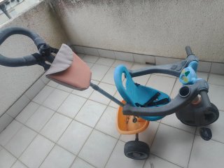 Triciclo Feber con música