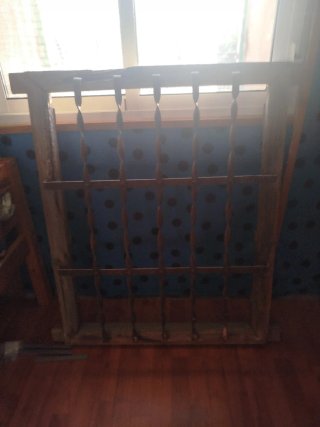 Reja antigua de hierro forjado
