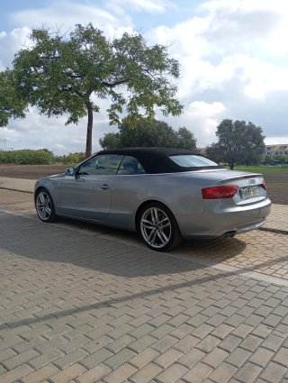Audi Cabriolet 2011