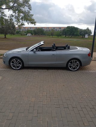 Audi Cabriolet 2011