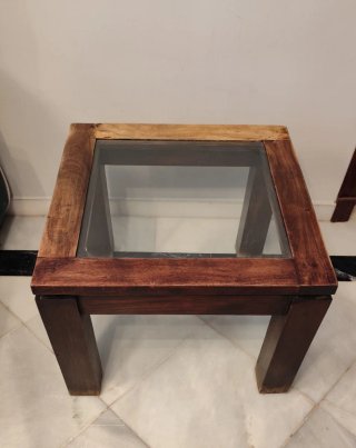 Mesa auxiliar madera con cristal