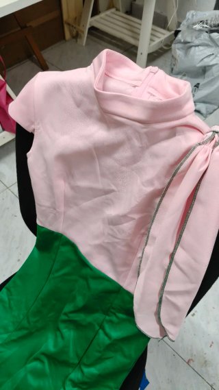 Vestido rosa y verde