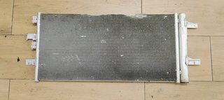 CONDENSADOR / RADIADOR AIRE ACONDICIONADO BMW SER