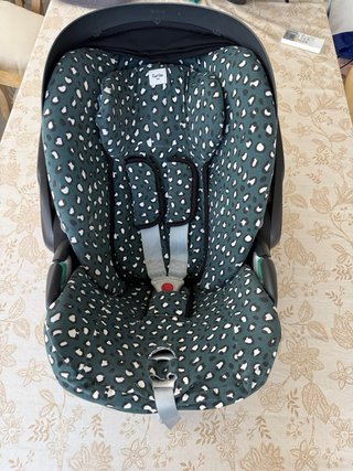 Silla coche Cybex con base