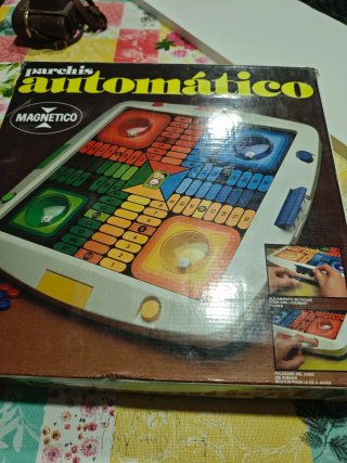 Parchís automático magnético