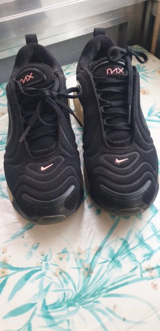 Zapatillas Nike Air Max 720 Negras Rosas
