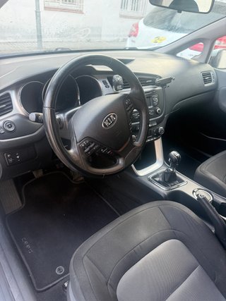 Kia Ceed SW 1.6 CRDI 110cv - único dueño