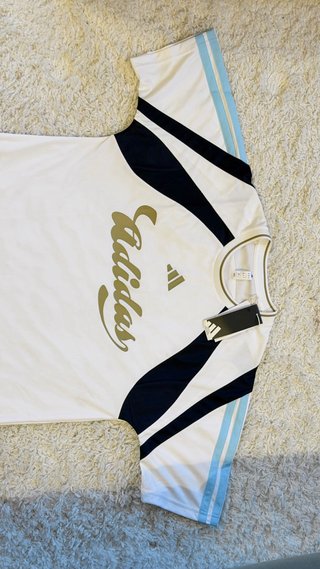 Camiseta Adidas Ed. Especial Argentina Dorada