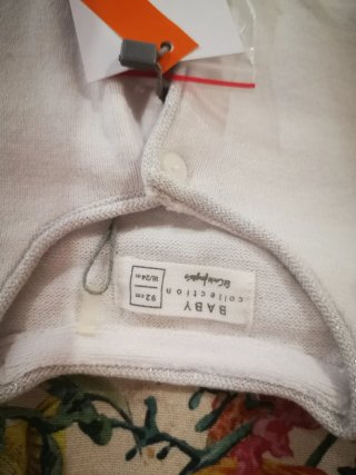 Chaqueta bebé blanca El Corte Inglés talla 18/24