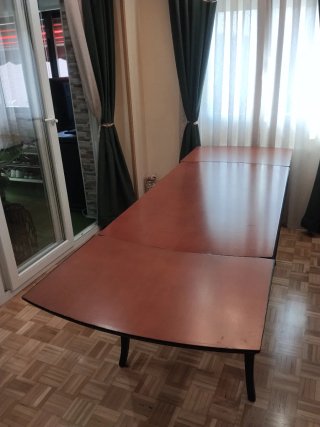 Mesa de comedor.
