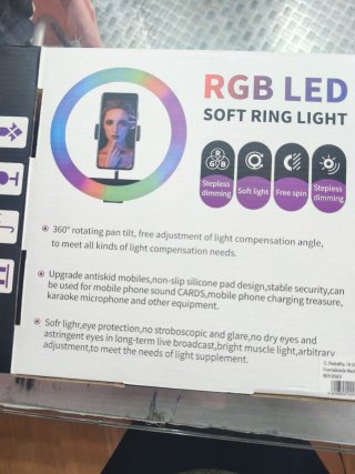 Trípode para móvil con aro de luz