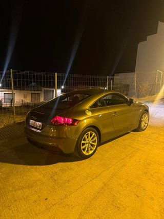 Audi TT 2011