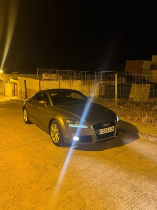 Audi TT 2011