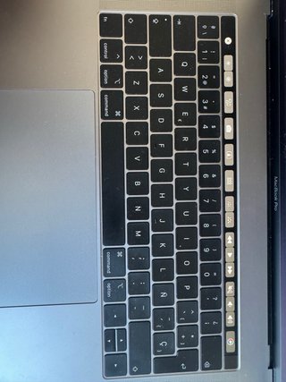 MacBook Pro 2018 Plata