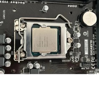 Placa Base Gigabyte H110M-S2H + Intel i5 6600