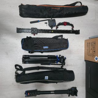 Videocámara Canon Negra con Accesorios