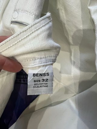 Pantalón vaquero blanco Ed Hardy
