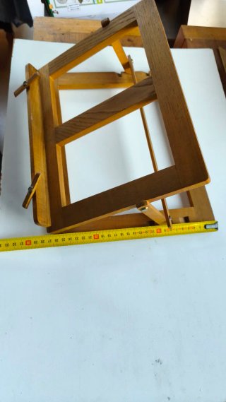 Atril de madera