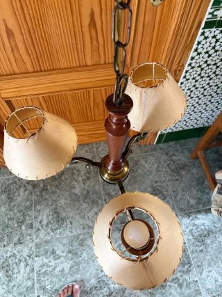 Lámpara de techo madera y metal