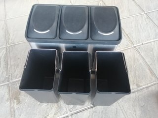 Contenedor de 3 cubos de basura para reciclaje