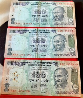 3 Billetes India 100 Rupias (No curso legal)