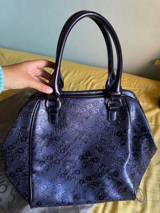 Borsa Liu Jo blu con dettagli oro