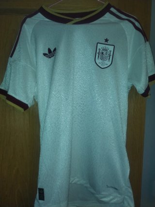 Camiseta  España Talla M Version jugador