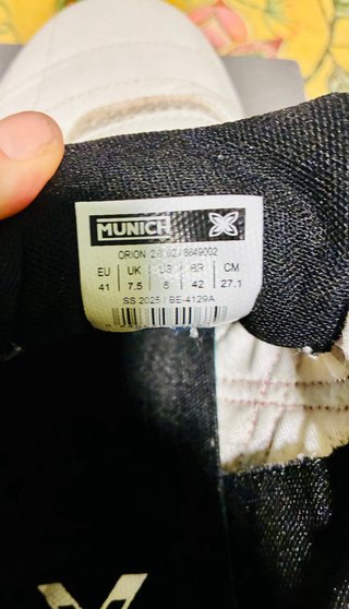 Zapatillas Munich Talla 41 Nuevas