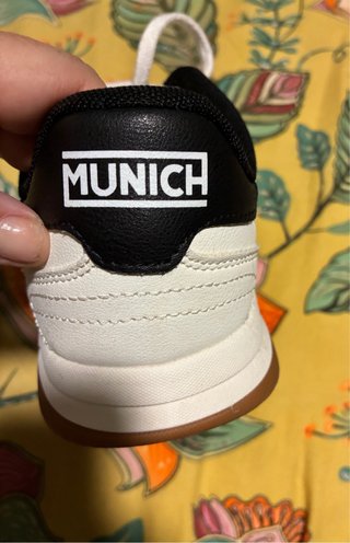 Zapatillas Munich Talla 41 Nuevas