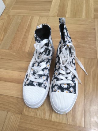 Zapatillas plataforma flores