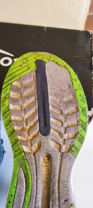 Saucony Endorphin Shift 3 Scarpe da Corsa