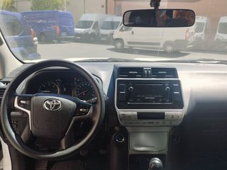 Toyota Land Cruiser TOYOTA Land Cruiser 2.8 D4D GX 7 Plazas TOYOTA Land Cruiser 2.8 D4D GX 7 Plazas