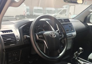 Toyota Land Cruiser TOYOTA Land Cruiser 2.8 D4D GX 7 Plazas TOYOTA Land Cruiser 2.8 D4D GX 7 Plazas