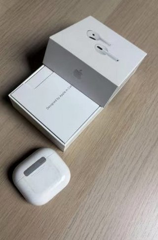 AirPods Pro 4 sin usar
