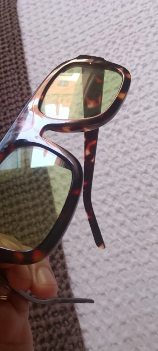 Gafas de sol H&M doradas y marrones