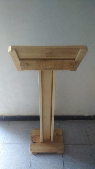 Supporto per ospitalità in legno 2 x A4