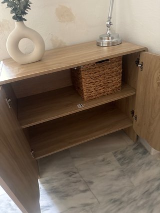 Mueble aparador de madera y metal