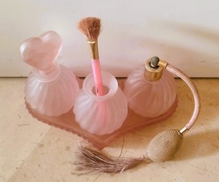 Set trucco vintage rosa e oro