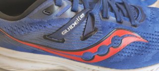 Saucony Guide 16 Scarpe da Corsa Blu/Rosse