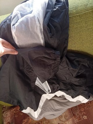 Una chaqueta ligera de hombre
