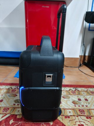 Amplificador Alto Uber FX2, 200W +BT +Batería 100h