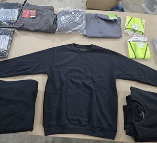 Lote Ropa Laboral: Pantalones, Sudaderas, Polo