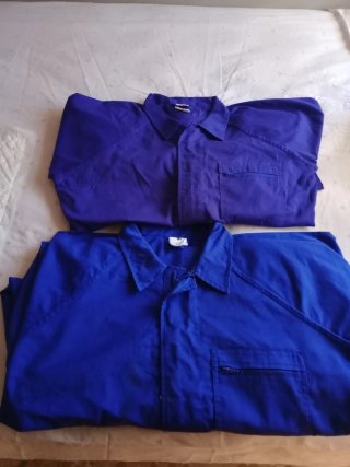 Mono de trabajo azul marino