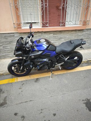 Yamaha MT-10 2018 Negra/Azul